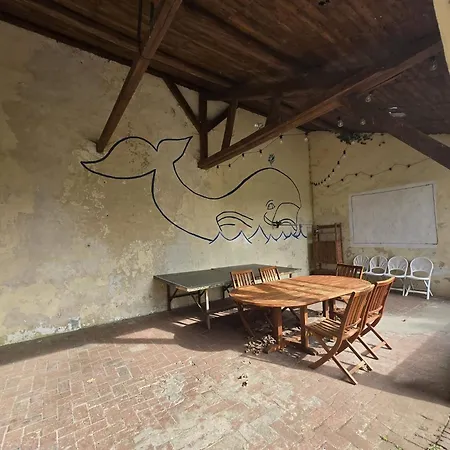 Maison Spacieuse, 16 Personnes, Jardin