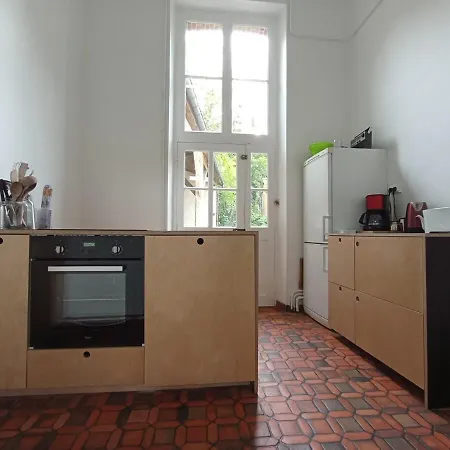Maison Spacieuse, 16 Personnes, Jardin Les Aires