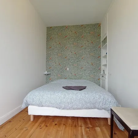 Maison Spacieuse, 16 Personnes, Jardin Les Aires