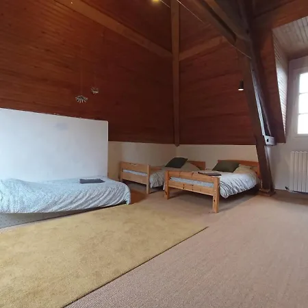 Maison Spacieuse, 16 Personnes, Jardin * Les Aspres
