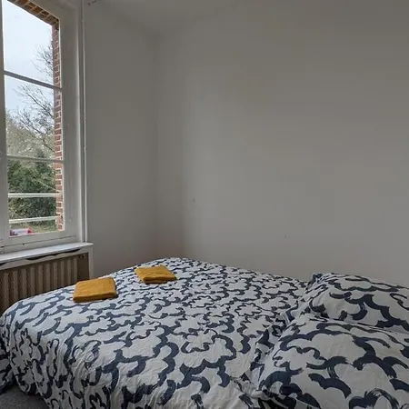 Maison Spacieuse, 16 Personnes, Jardin * Les Aires
